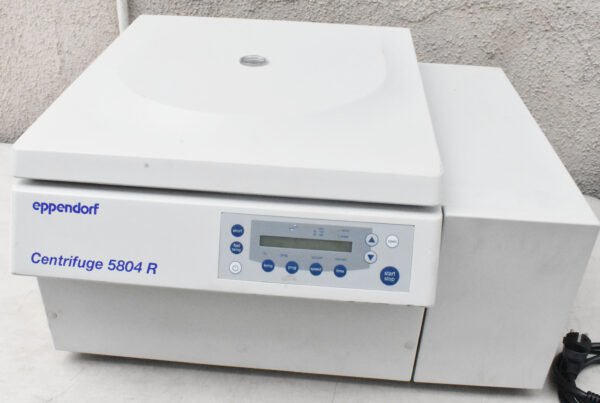 Eppendorf Centrifuge 5804 R – High-Performance Refrigerated Centrifuge