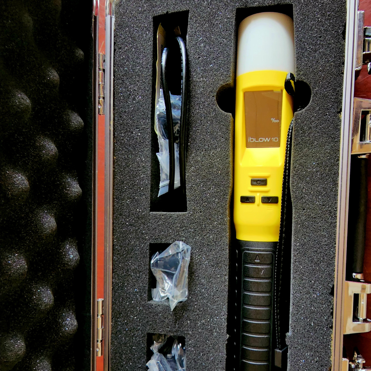 iBlow 10 Breathalyser